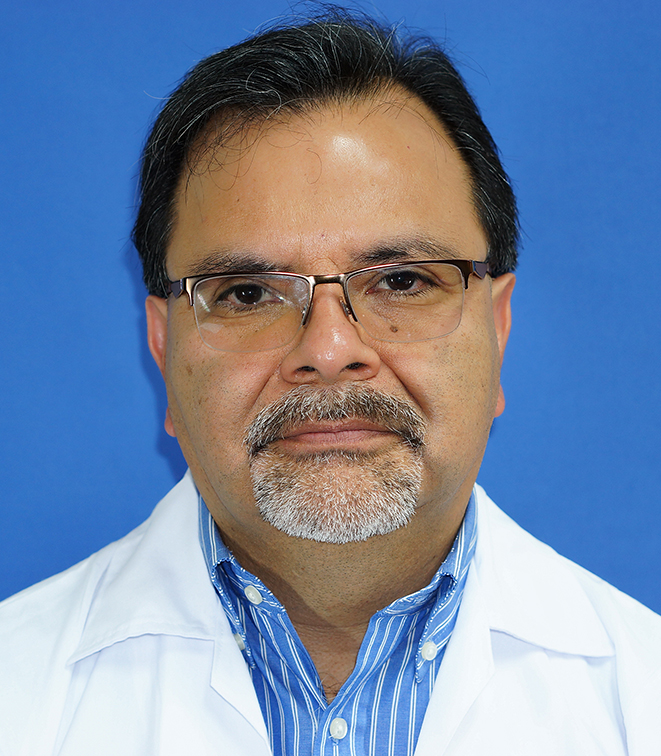 Dr. VELASQUEZ CAMAS LUIS