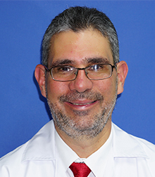 Dr. VALLADARES AREANO CARLOS