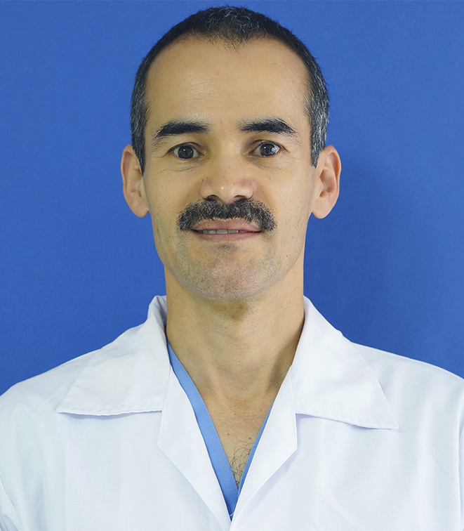 Dr. VILLELA LEAL ALEX ROMEO