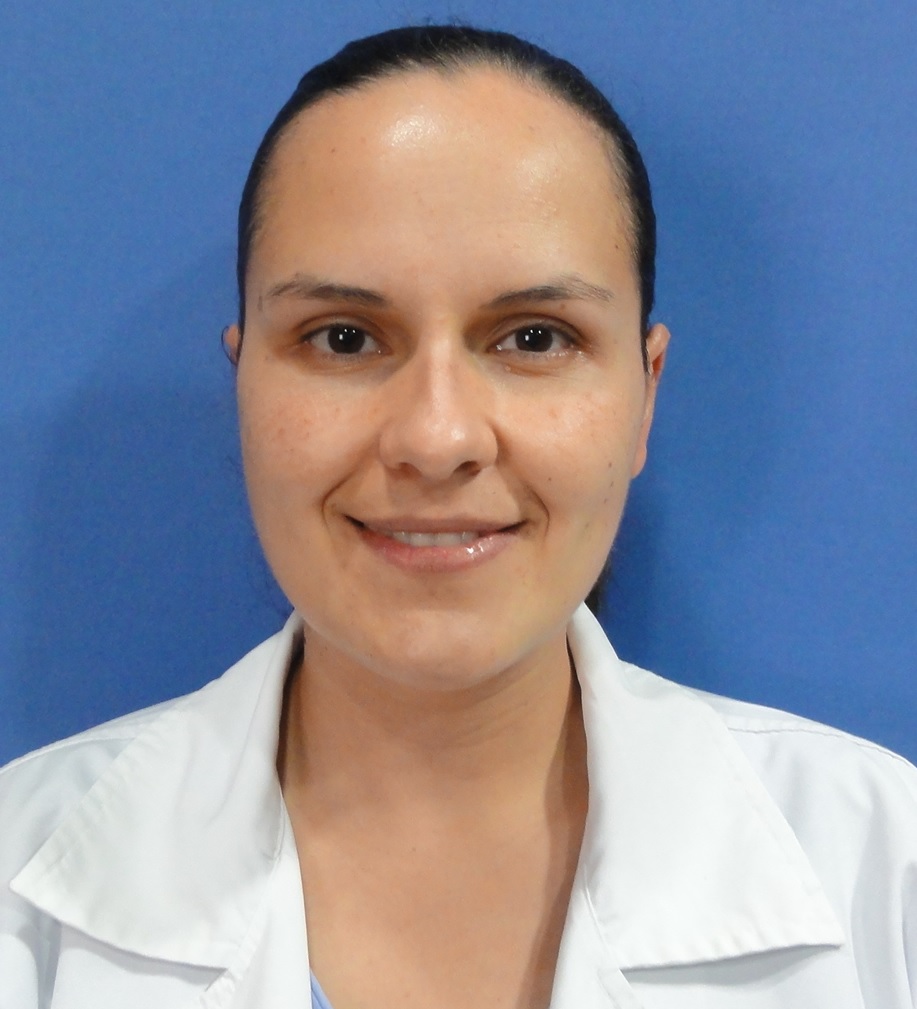 Dr. MARTINEZ VALDEAVELLANO LUISA FERNANDA