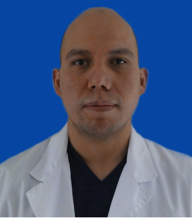 Dr. TOLEDO CUQUE JULIO FERNANDO 