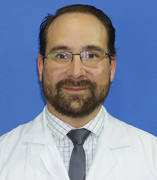 Dr. GIL ROHRMOSER RUY