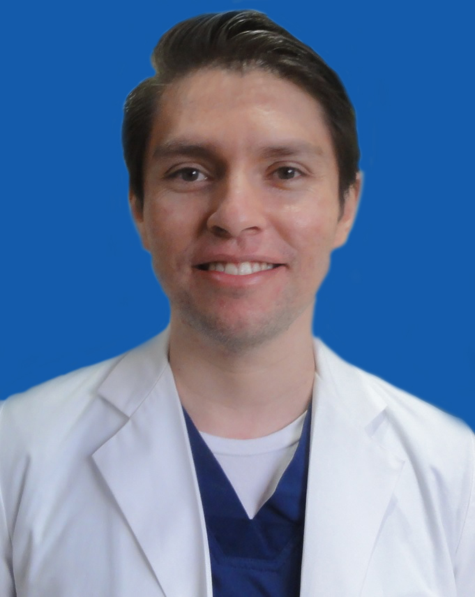 Dr. MURGA LARA DANIEL EDUARDO